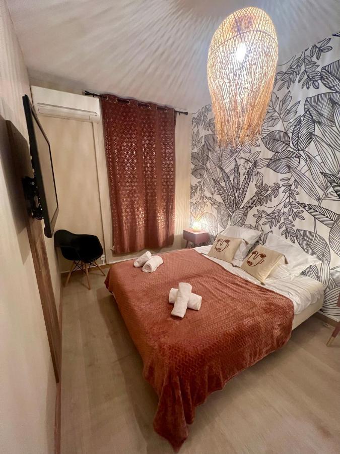 Au Coeur Du Vieux-Port Apartment Marseille Luaran gambar