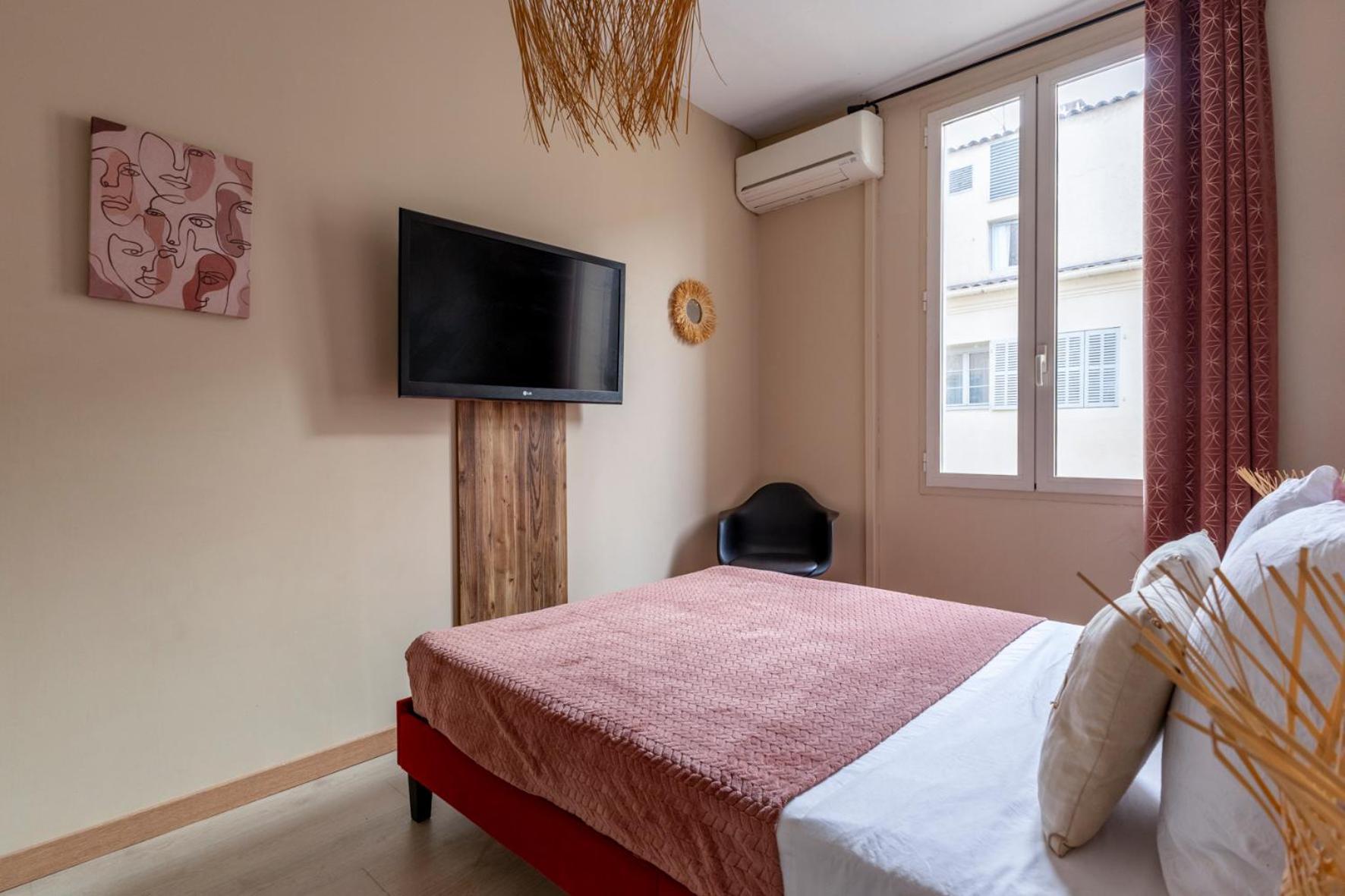 Au Coeur Du Vieux-Port Apartment Marseille Luaran gambar
